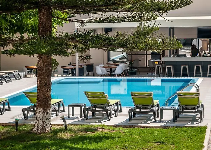 Trianon Appart hôtel 4*