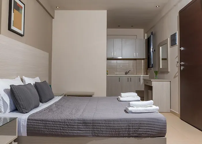 Trianon 4*