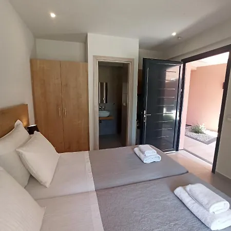 Trianon 티실리비