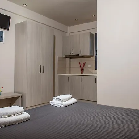 Trianon 아파트호텔 4*